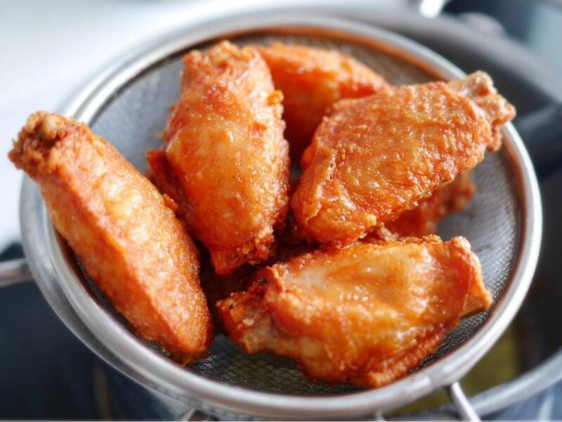 Fried Chicken Wings (5pcs)